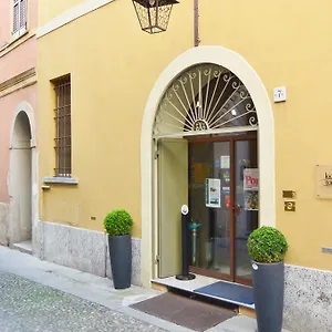 https://locanda-torriani.it-lombardy.com